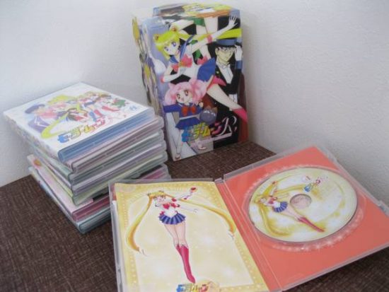 お買取り成立】アニメDVD 美少女戦士セーラームーンR 全8巻 全巻収納 