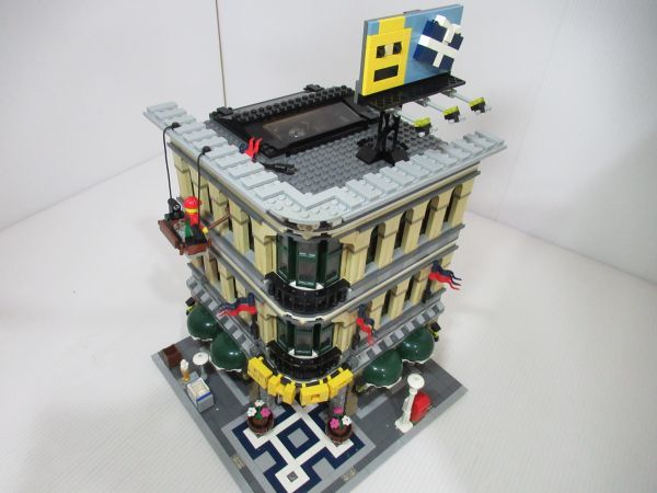 LEGO レゴ クリエイター・グランドデパートメント 10211 Grand Emporium フィギュア 高額買取り